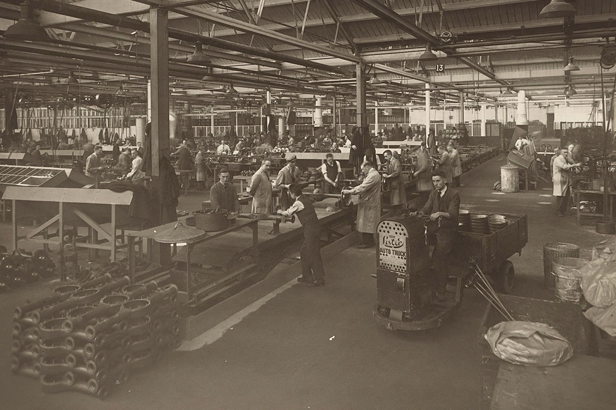 Articolo 1: lavoro o libertà?