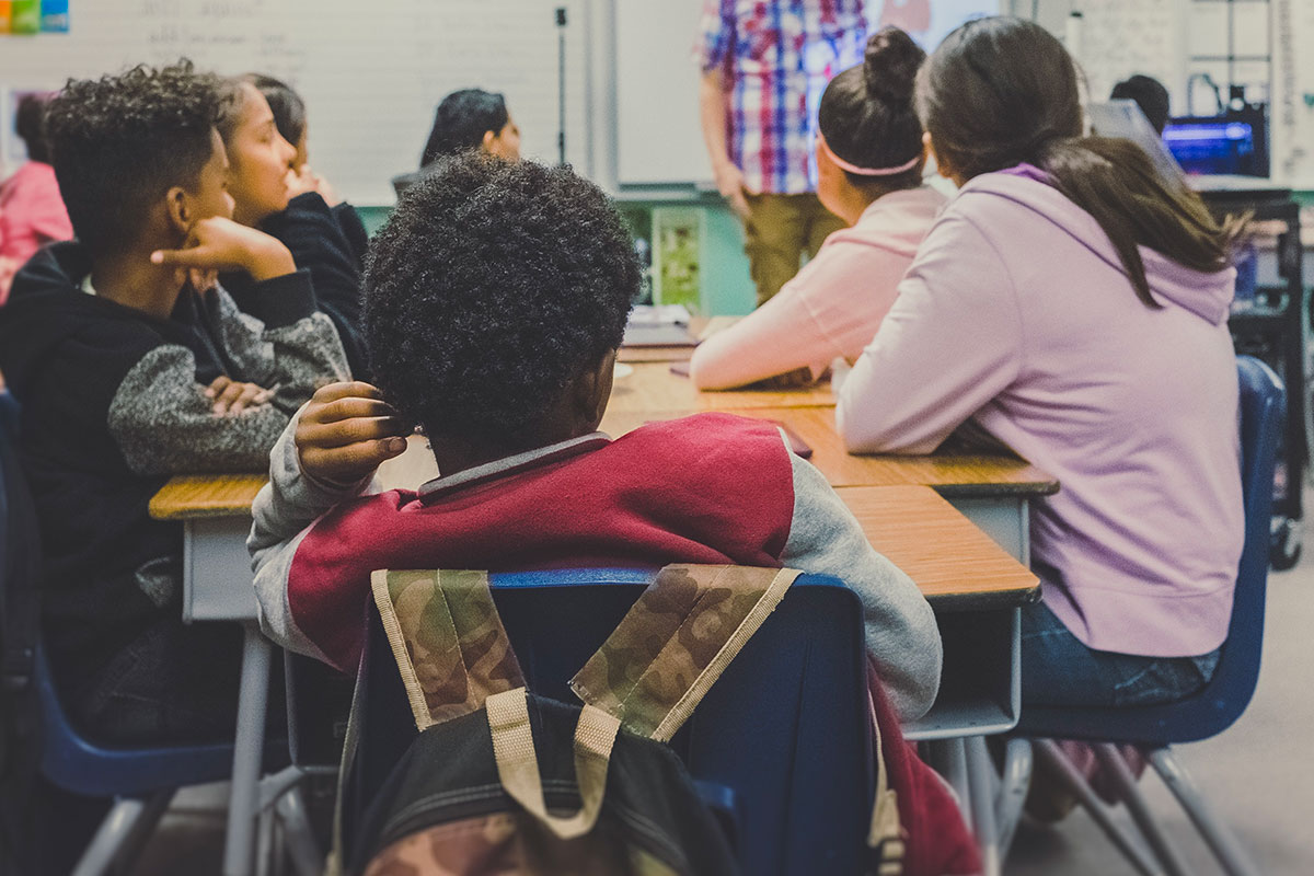 Pedagogia e immigrazione: alcune riflessioni di fondo