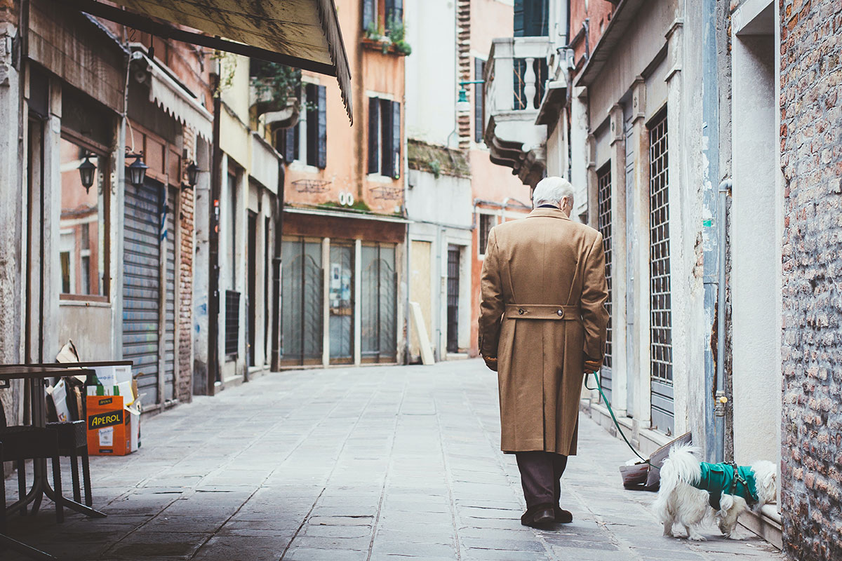 L’anziano e le politiche locali